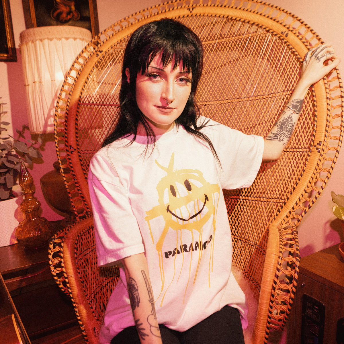 HAPPINESS PREMIUM T-SHIRT